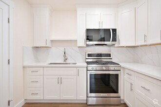 Building Photo - 5691 Cutler Ct
