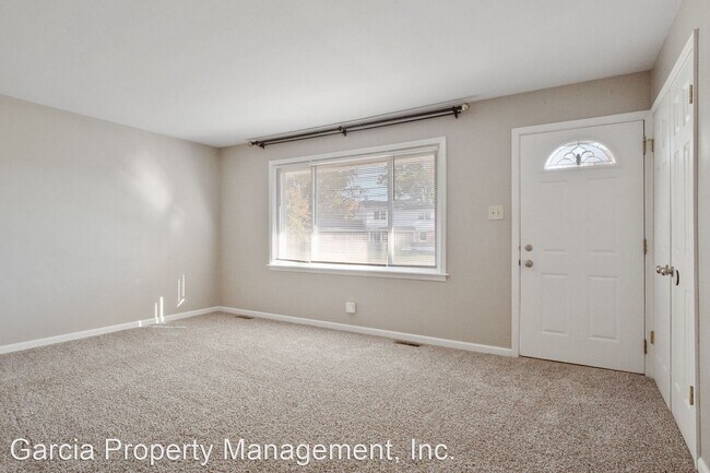 Building Photo - 2 br, 2 bath House - 7405 Leona St.