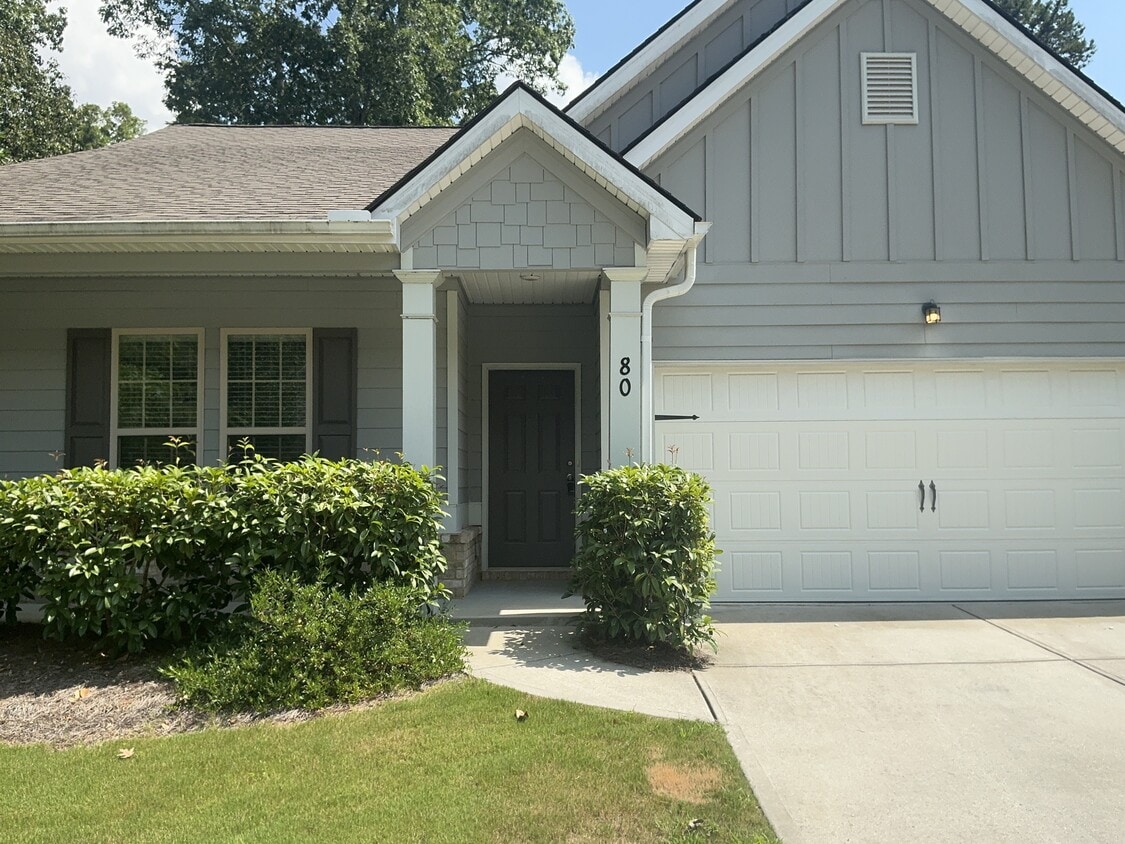 Primary Photo - 80 Pratt Cir