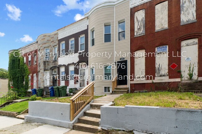 Building Photo - Welcome home to this newly renovated gem i...