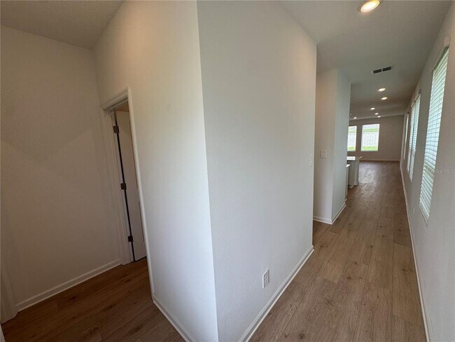Foto del edificio - 3125 Brookhollow Wy