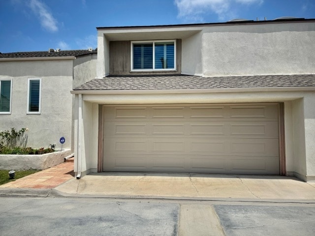 Building Photo - 2524 Elden Ave
