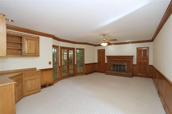 Foto del edificio - 3741 Bays Ferry Way