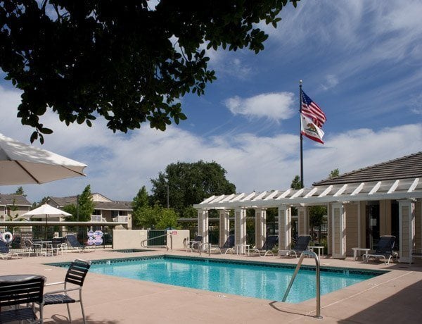 Primary Photo - Vintage Brook- 55+ Senior Apartment Homes