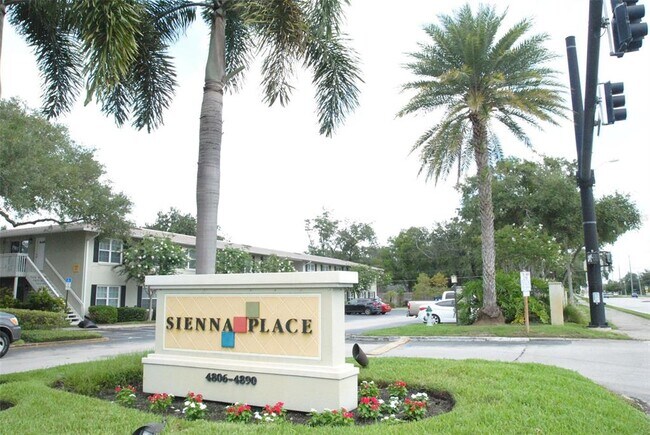 Foto del edificio - 4890 S Conway Rd