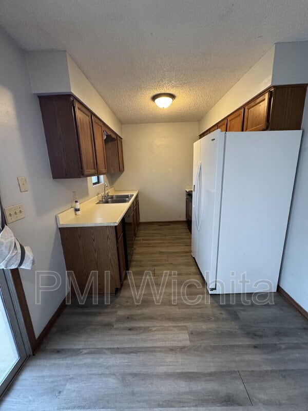 Foto del edificio - 8520 W Thurman St