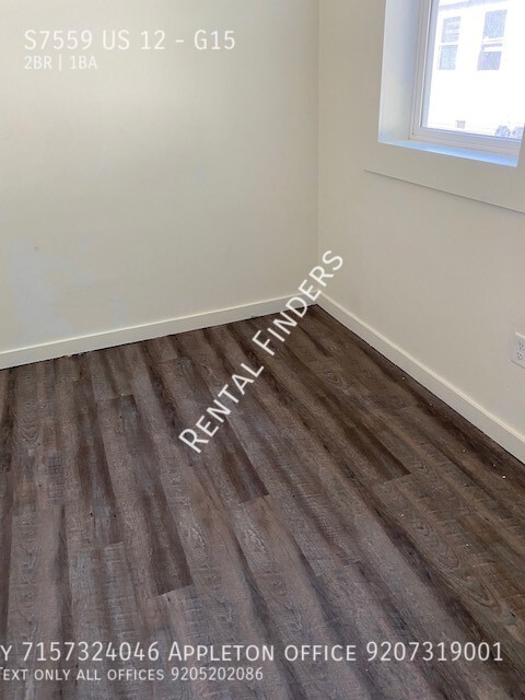 Building Photo - S7559 US-12