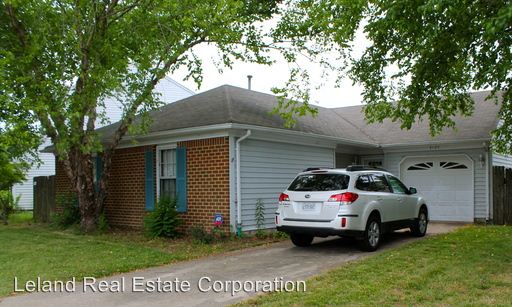 Primary Photo - 3132 Crestwood Ln