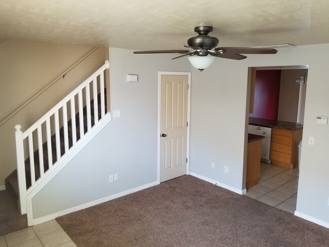 Foto del edificio - 550 Pheasant Ridge Dr