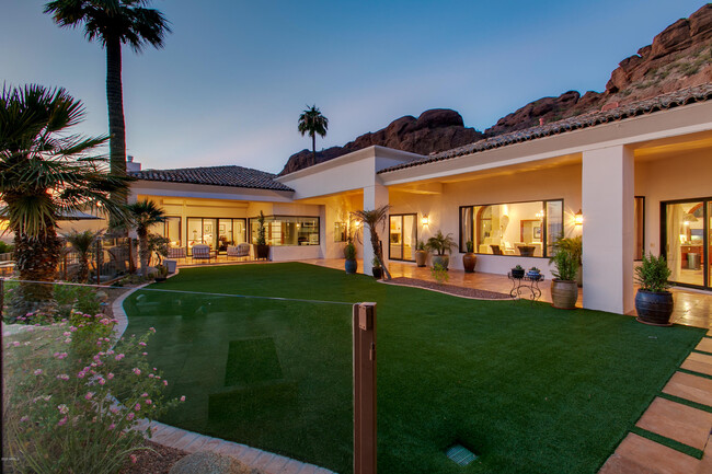 Foto del edificio - 4840 E Grandview Ln