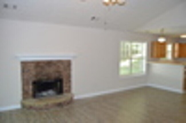 Foto del edificio - Cute 1 Bedroom 1 Bath with Bonus Room!