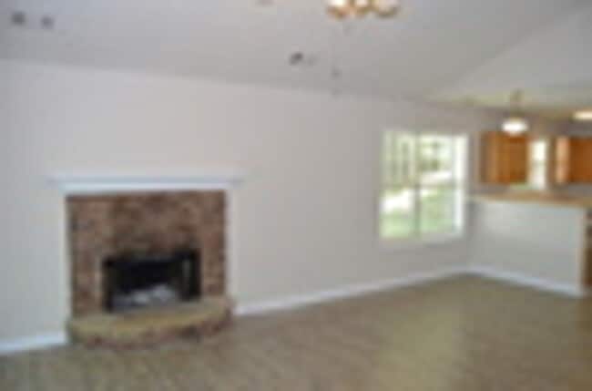 Photo - Cute 1 Bedroom 1 Bath with Bonus Room! House