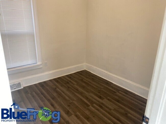 Foto del edificio - 532 School Ave