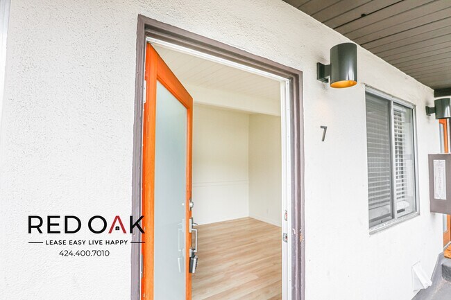 Foto del edificio - New Completely Remodeled Charming Vintage ...