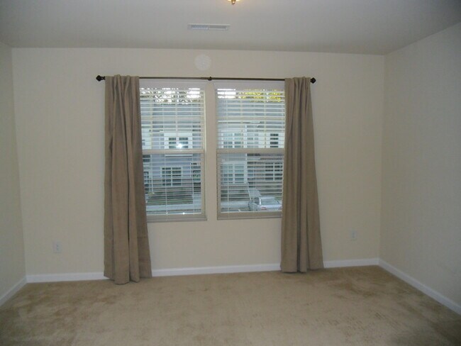 Building Photo - 33 Pocono Drive, Durham, NC, 27705