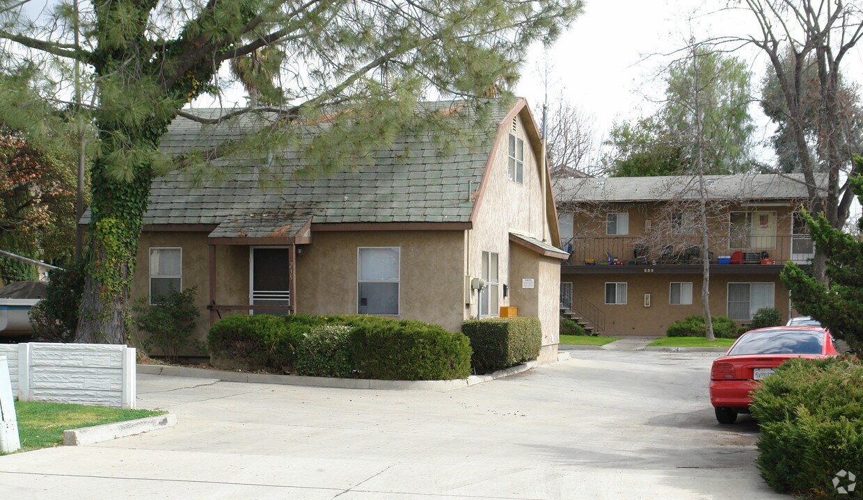 Foto del edificio - Taft Avenue Apartments