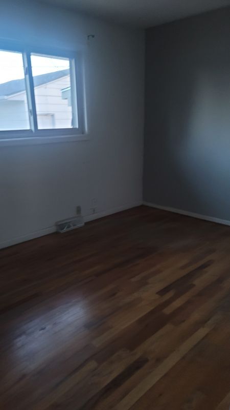 Foto del edificio - 8710 Faraday St