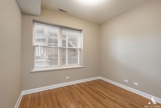 Building Photo - 3707 N Kenneth Ave