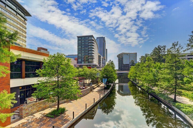 Foto del edificio - 11 Korbel Ct