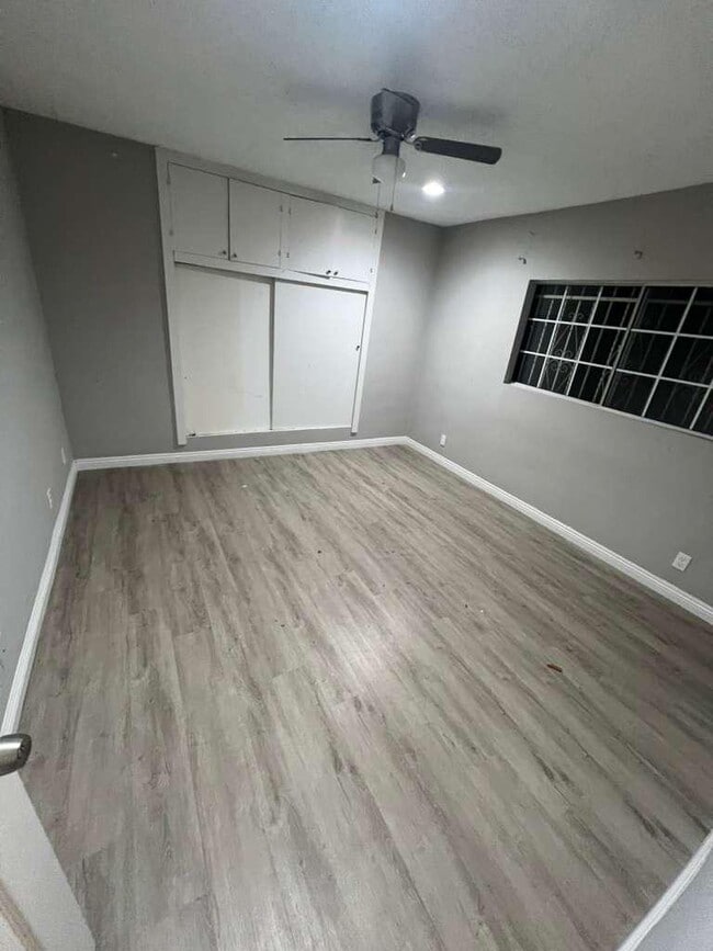 Foto del edificio - 1542 Ricardo St