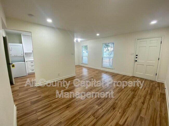 Building Photo - 3438 Willowrun Dr