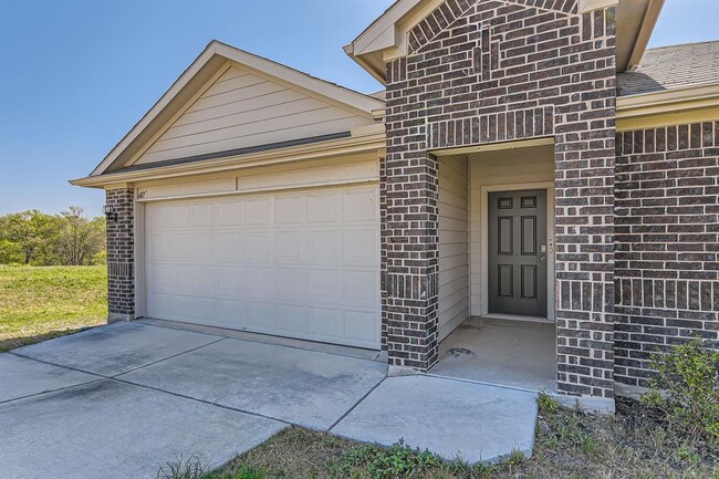 Foto del edificio - 6417 Wideleaf Dr