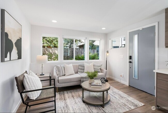 Foto del edificio - 2442 NW 60th St