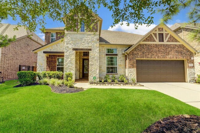 Foto del edificio - 4022 Steep Woods Dr