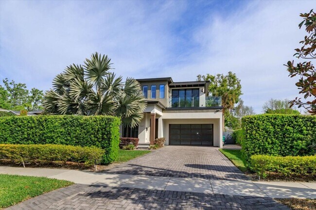 Foto del edificio - Modern Style Winter Park Home