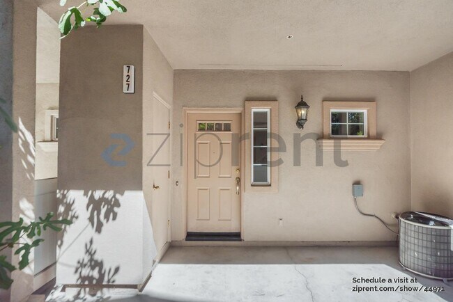Foto del edificio - 727 Northrup St