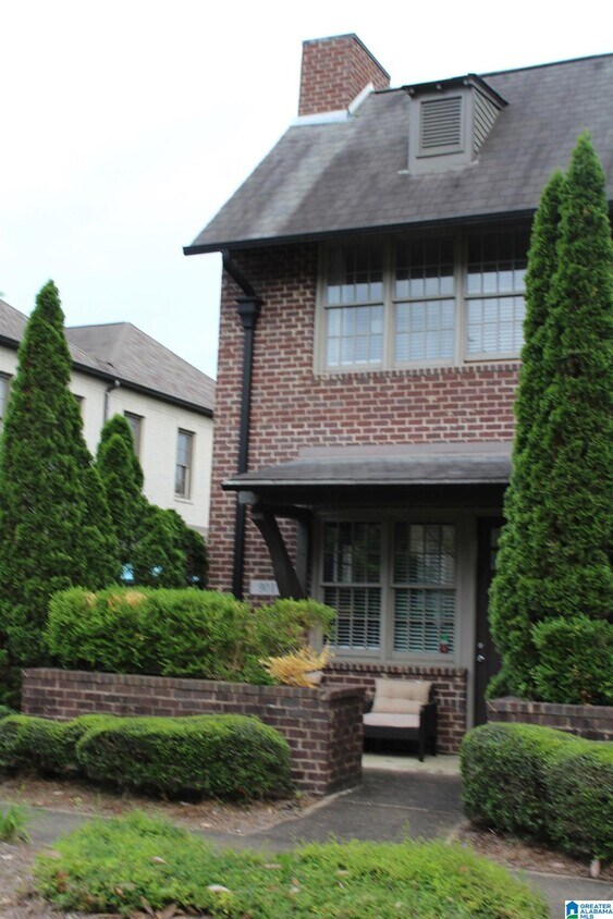 901 Barristers Ct Unit 901, Birmingham, AL 35242 Condo for Rent in