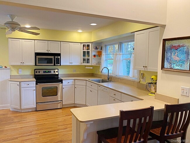 Building Photo - 1855 Kenneys Rd