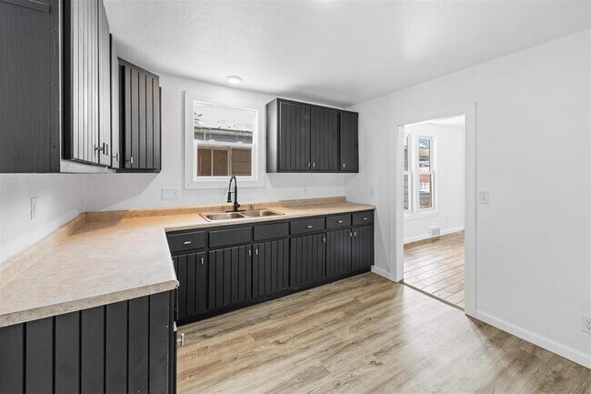 Foto del edificio - 1610 15th Ave