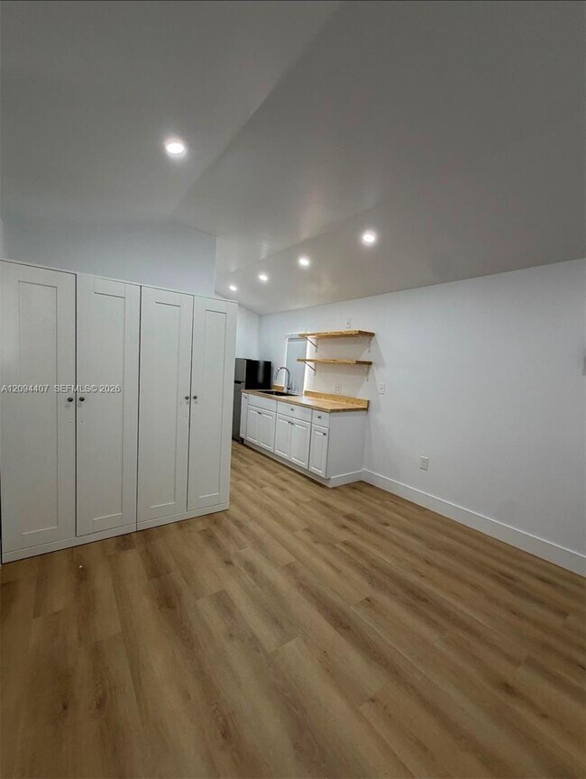 Foto del edificio - 1400 SW 29th Ave