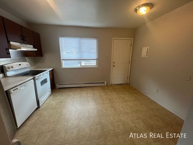 Building Photo - 4206 Forest Hill Ct