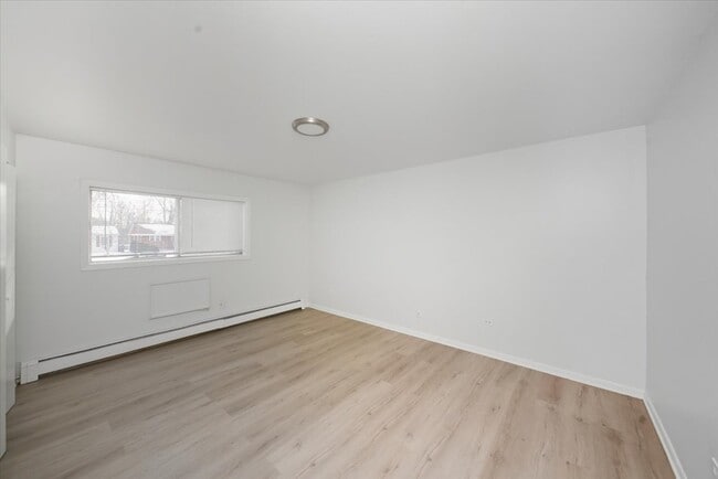 Foto del edificio - 700 McKinley Ave