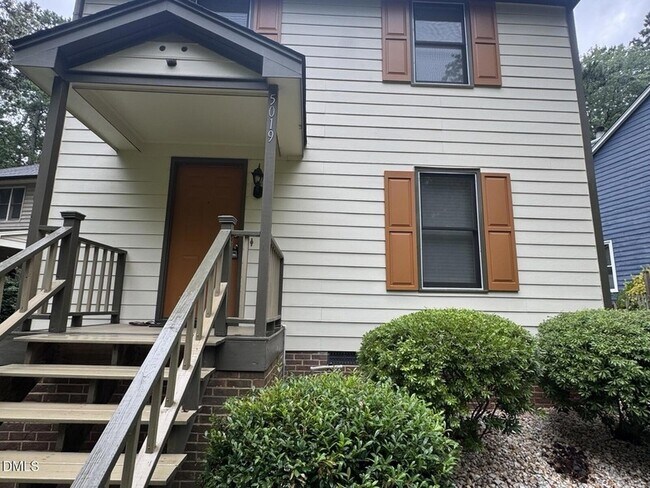 Foto del edificio - 5019 Simmons Branch Trail