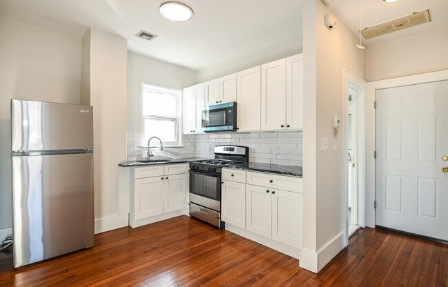 Building Photo - 265 McBride Ave