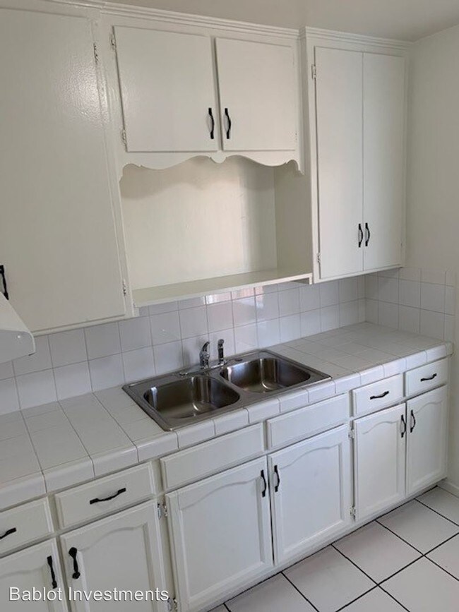 Foto del edificio - 115-115 1/2 N 20th St