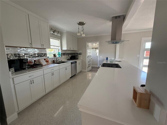 Foto del edificio - 6407 1st Palm Point