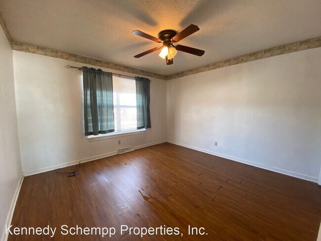 Building Photo - 4 br, 2 bath House - 7 Buckingham