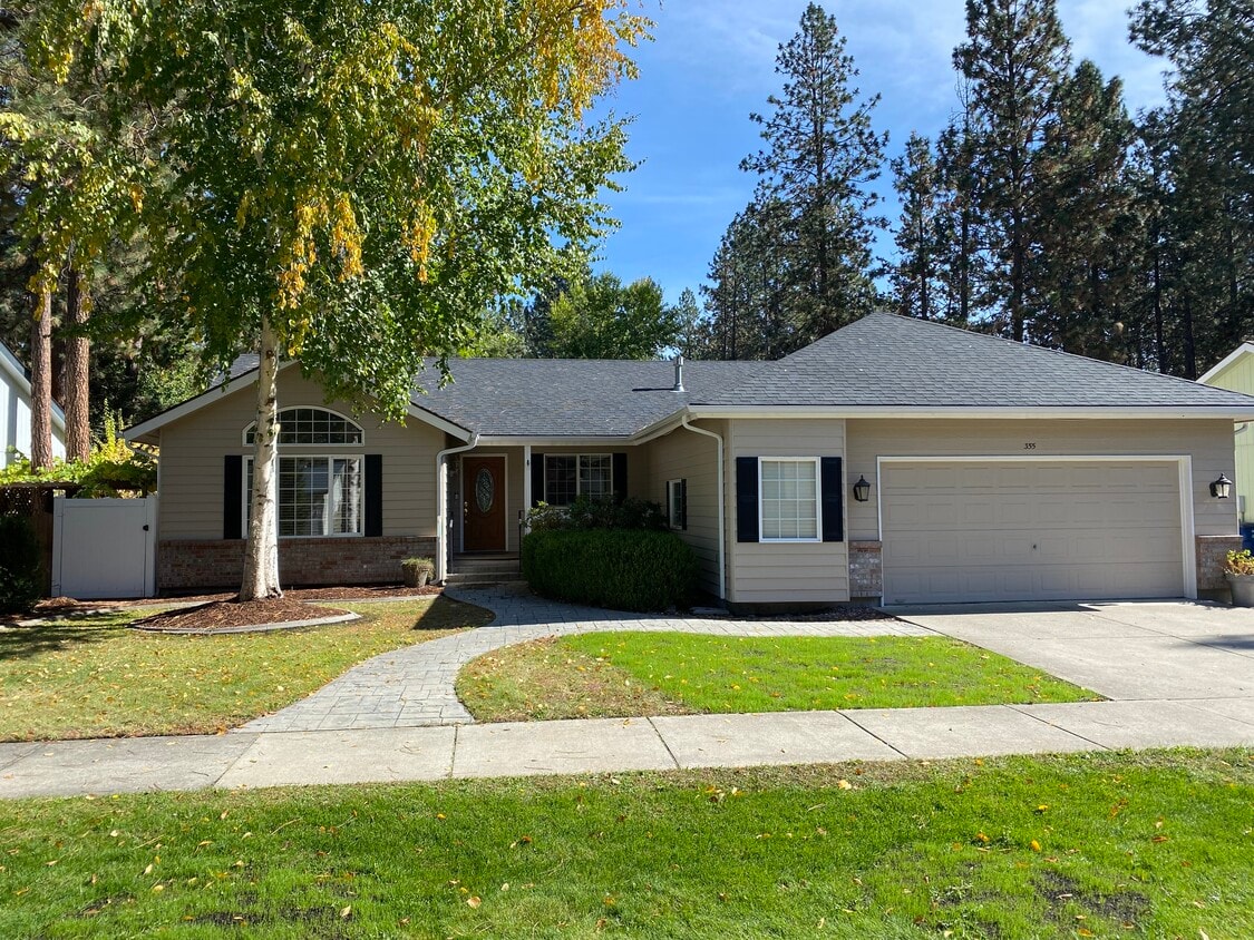 355 S Glenwood Dr, Post Falls, ID 83854 House Rental in Post Falls