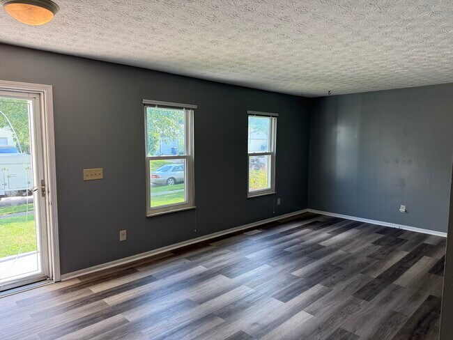 Foto del edificio - 3114 Strathaven Ct