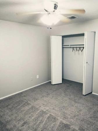 Building Photo - Inwood Village Townhomes