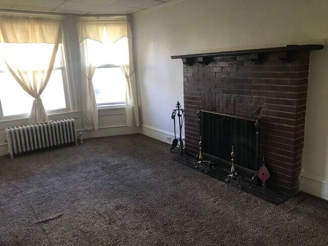 Sala de estar - 732 Harrison Ave