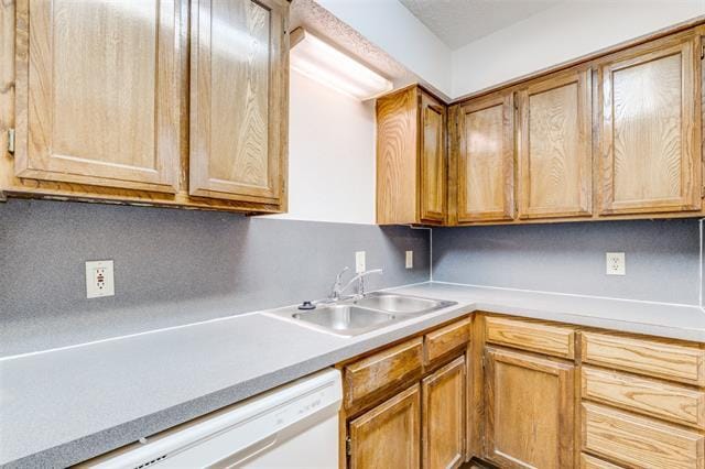 Building Photo - 2408 Miguel Ln