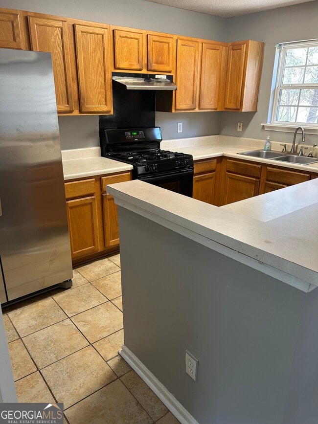 Building Photo - 1220 Augusta Woods Dr