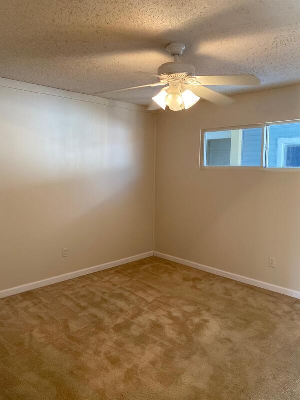 Building Photo - 4000 Gulf Terrace Dr