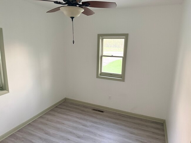 Building Photo - 39 E Salzburg Rd