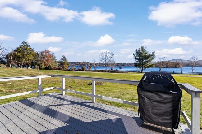 Foto del edificio - 281 Davidson Dr